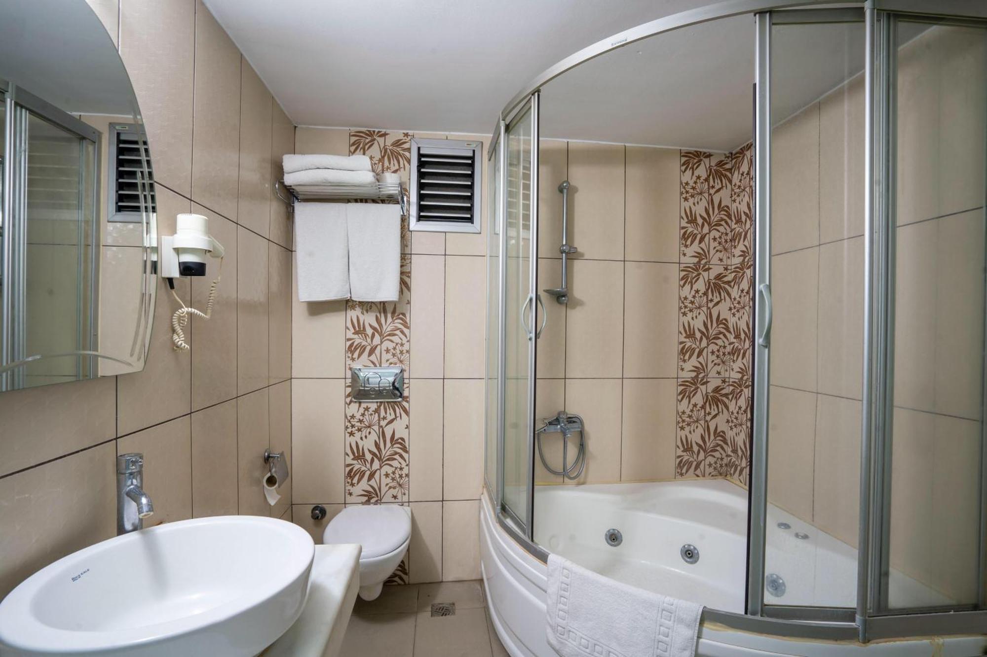 Halley Otel Деницли Экстерьер фото